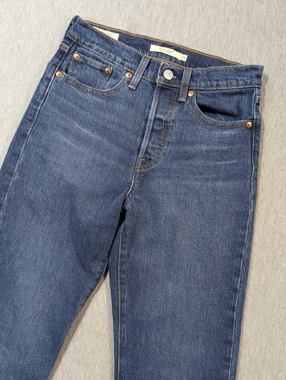 Levi's Premium Wedgie Jeans Women's 24 Blue Buttonfly